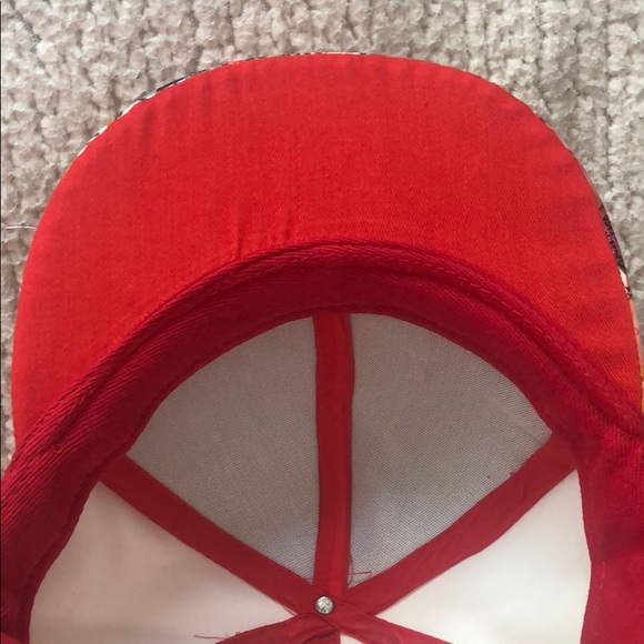 The COOLEST SNAPBACK you’ll ever own. - Picture 8 of 11